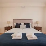 Saldanha Executive Apartment by The Portuguese Butler